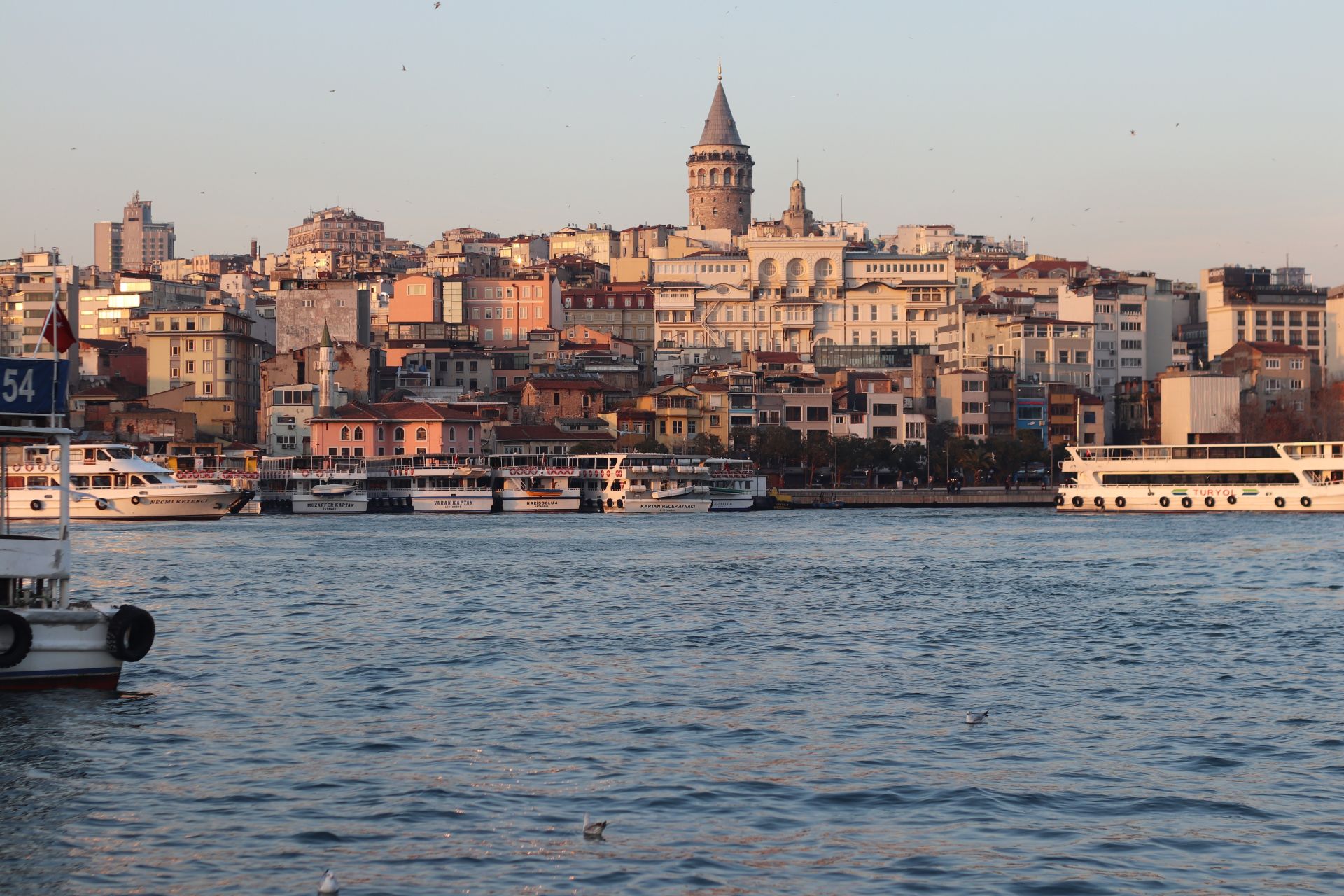 Istanbul pexels-şinasi-müldür-2048865