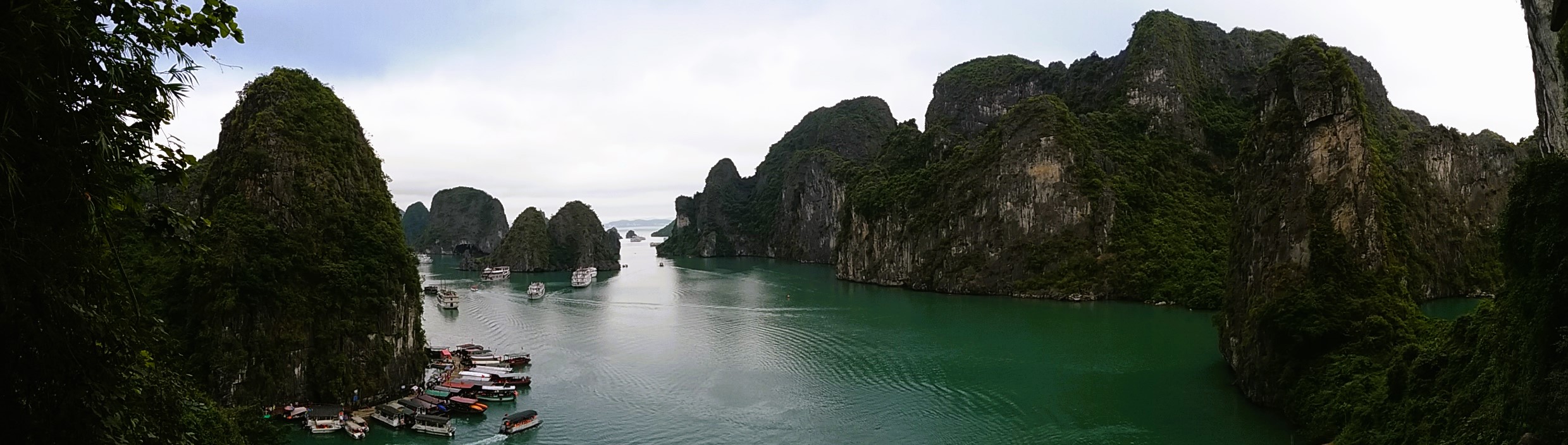 Vietnam Halong Bay